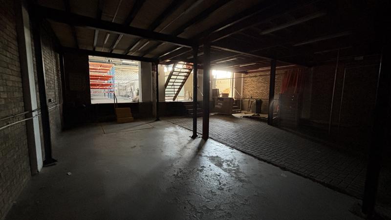 To Let commercial Property for Rent in Maitland Western Cape